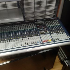 Meet your Posher, Otis